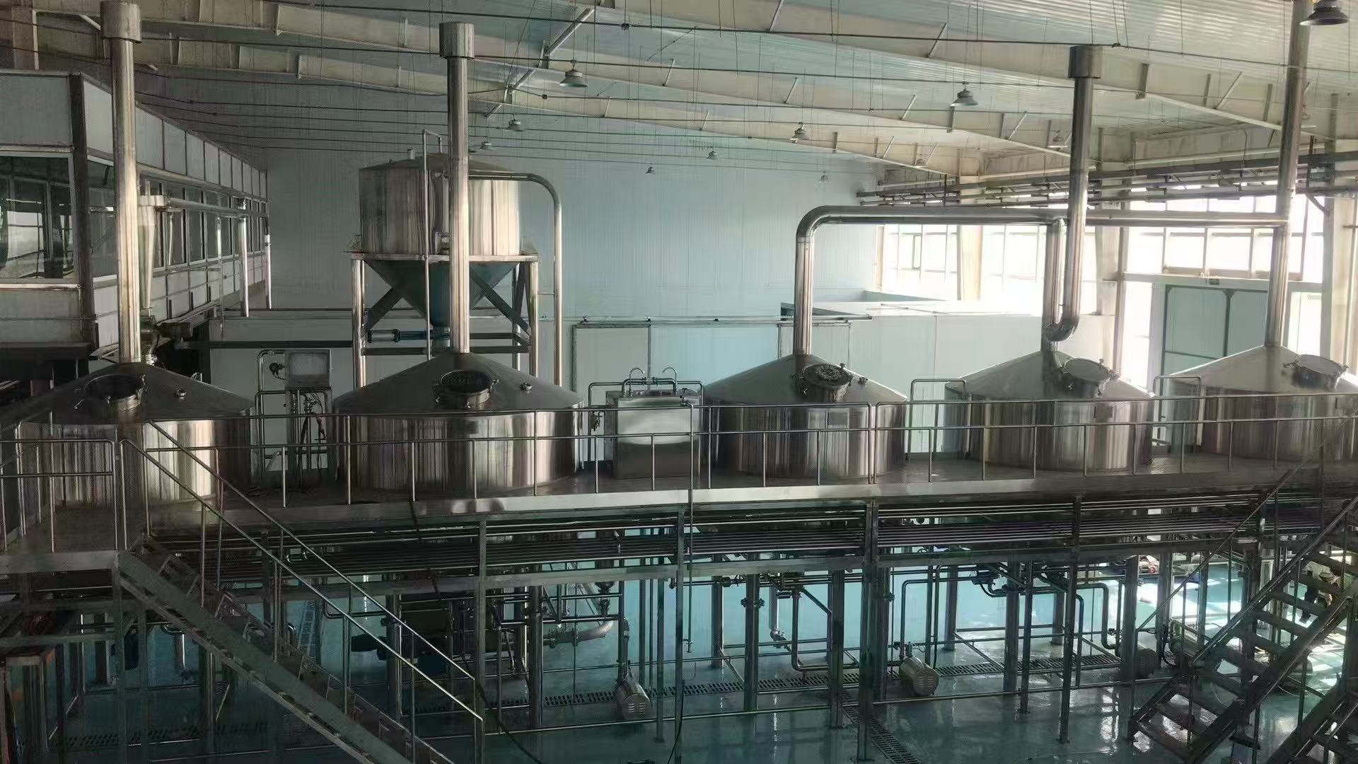 新乡精酿啤酒设备厂—精酿啤酒设备主要生产工艺与核心技术